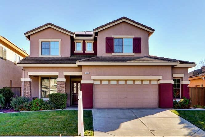 2861 Lincoln Airpark Drive, Lincoln, CA 95648