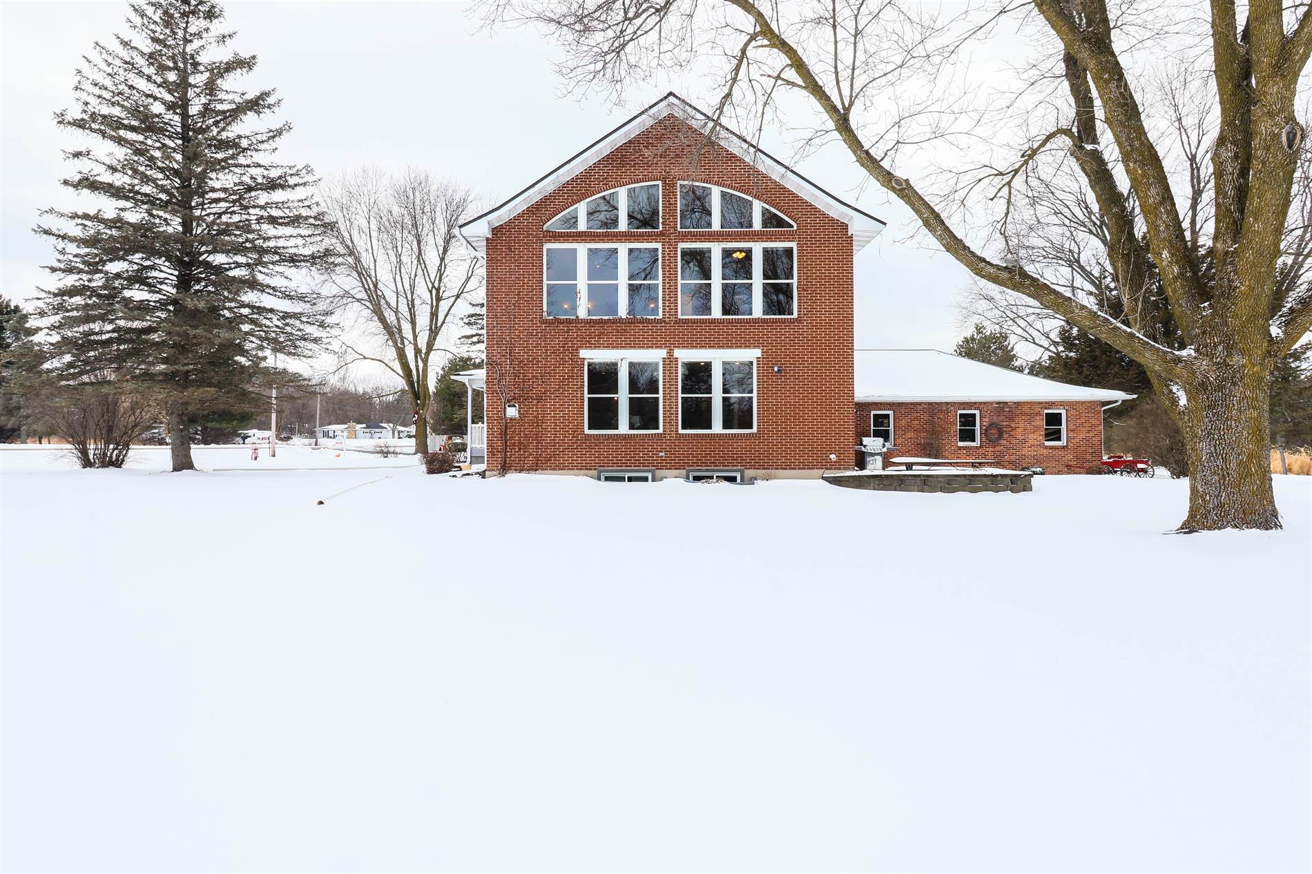 8330 County Road Y, Marshfield, WI 54449