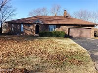 2914 Vermont Avenue, Joplin, MO 64804