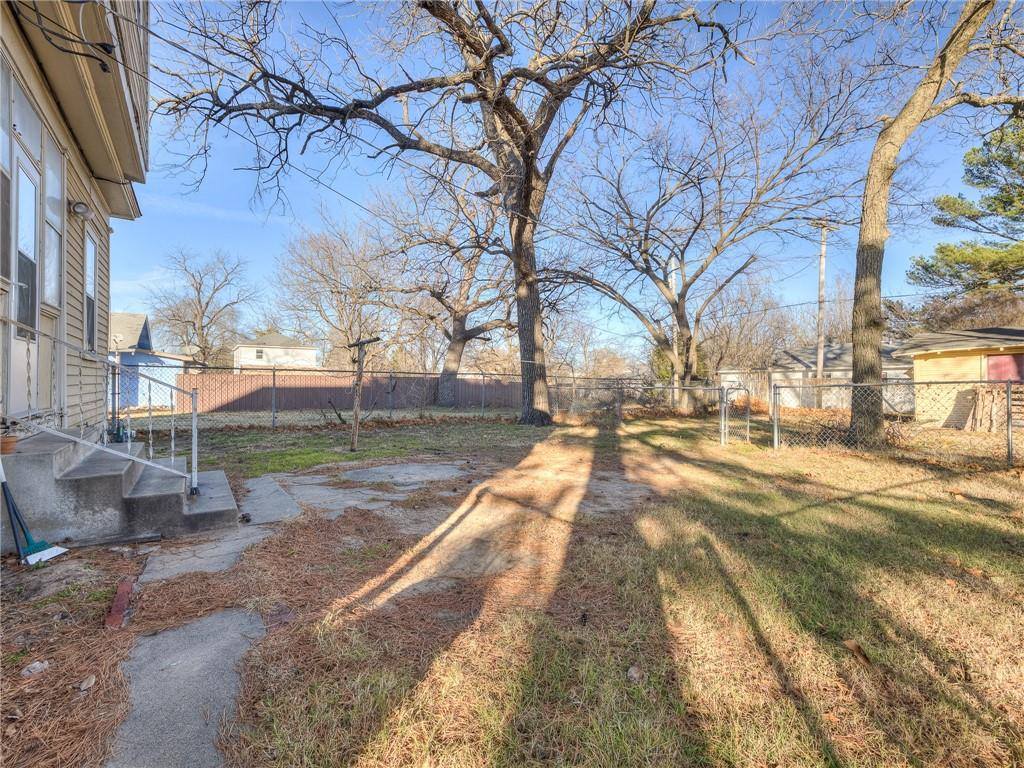 627 N Broadway Ave, Shawnee, OK 74801