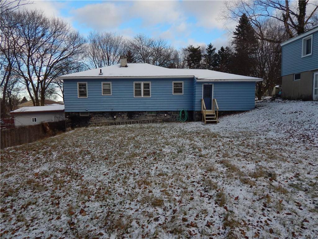 516 Salisbury Park Drive, Syracuse, NY 13224