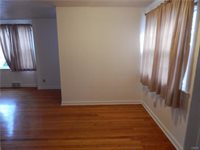 516 Salisbury Park Drive, Syracuse, NY 13224