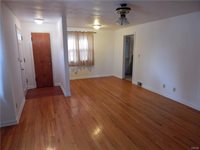 516 Salisbury Park Drive, Syracuse, NY 13224