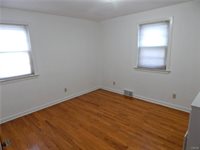 516 Salisbury Park Drive, Syracuse, NY 13224