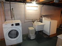 516 Salisbury Park Drive, Syracuse, NY 13224