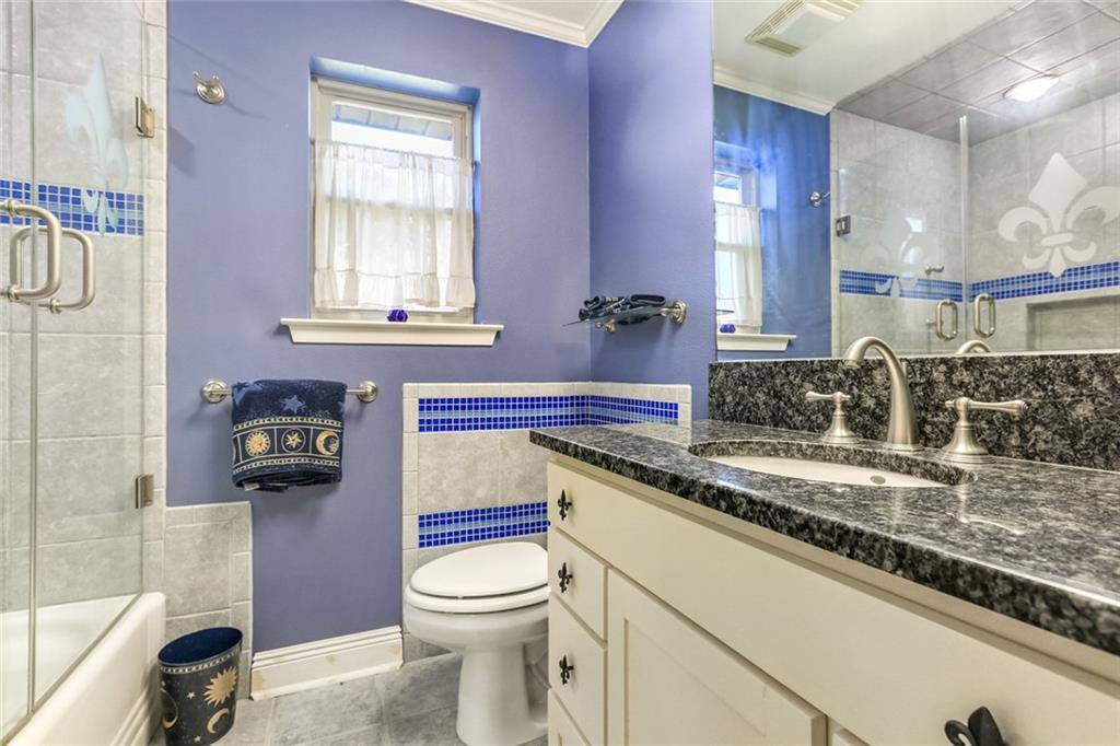 2353 Leon C Simon Drive, New Orleans, LA 70122