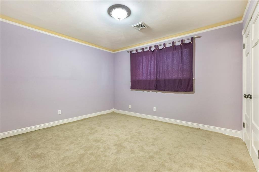 2353 Leon C Simon Drive, New Orleans, LA 70122