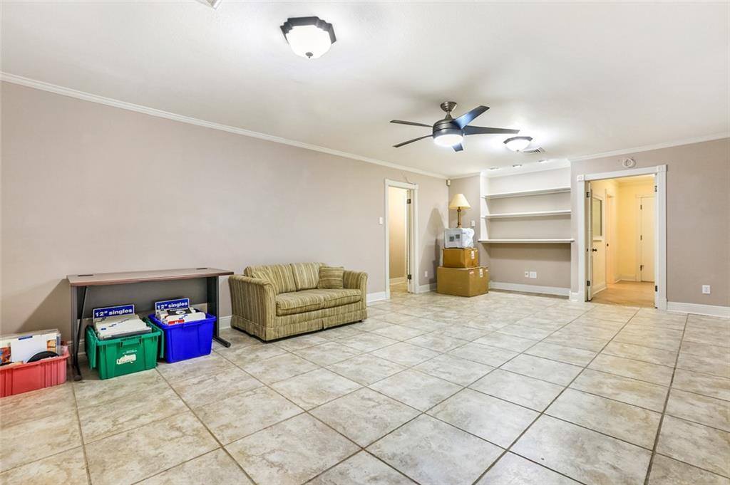 2353 Leon C Simon Drive, New Orleans, LA 70122