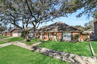 2353 Leon C Simon Drive, New Orleans, LA 70122