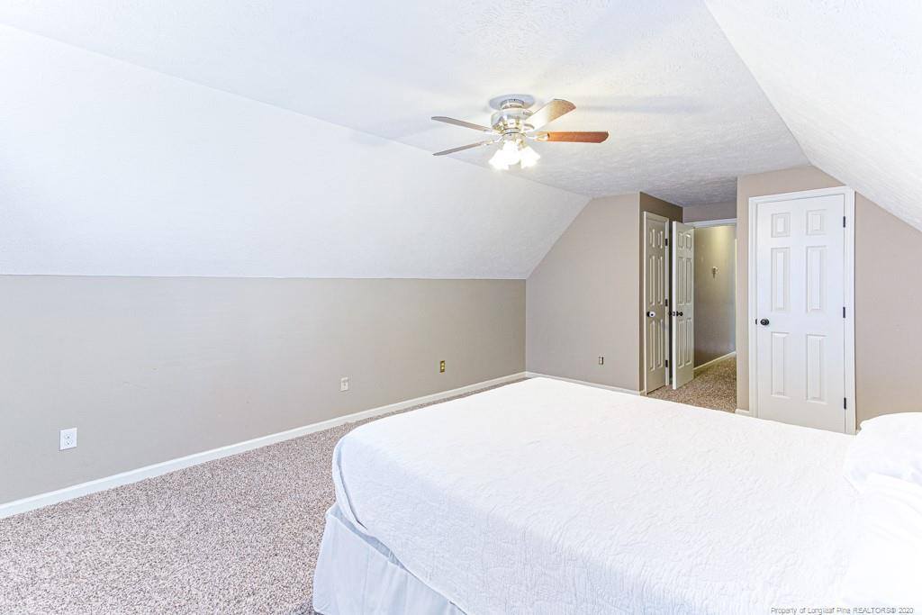 7691 Firethorn Drive, Fayetteville, NC 28311