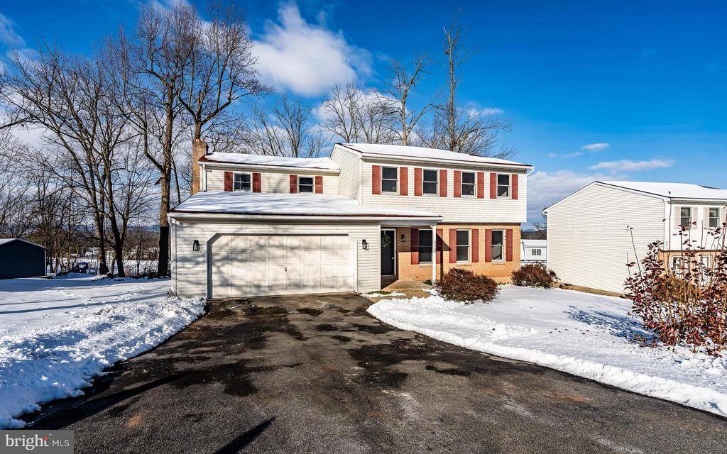 112 Carriage Drive, Birdsboro, PA 19508