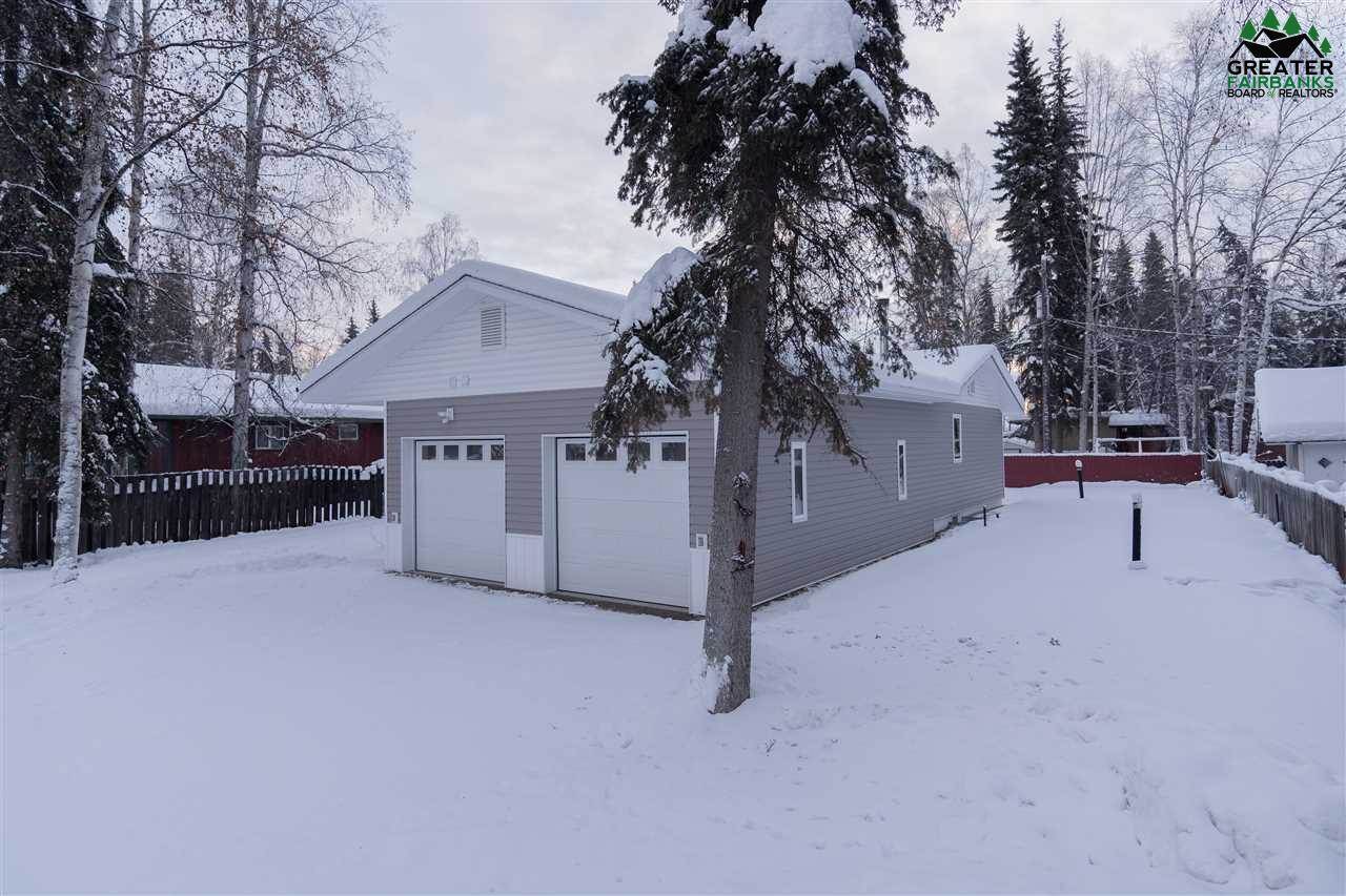 3945 Birch Lane, Fairbanks, AK 99709