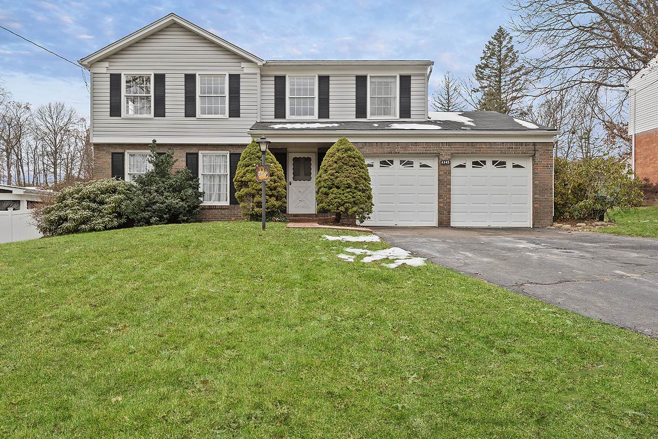 3345 Appel Rd, Bethel Park, PA 15102