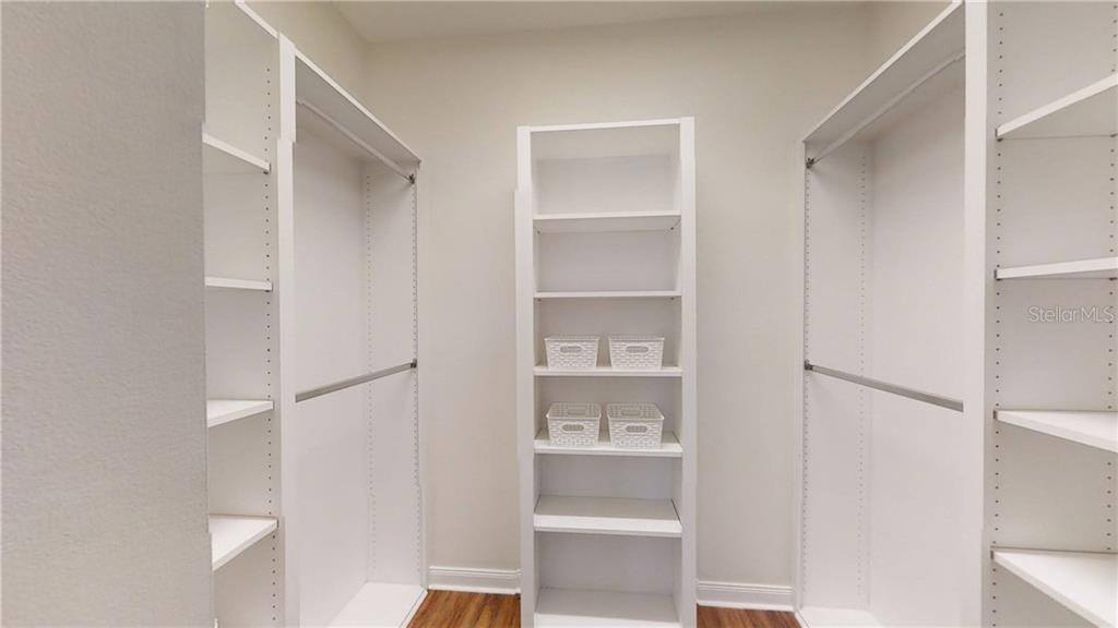 5968 Madrano Drive, Sarasota, FL 34232