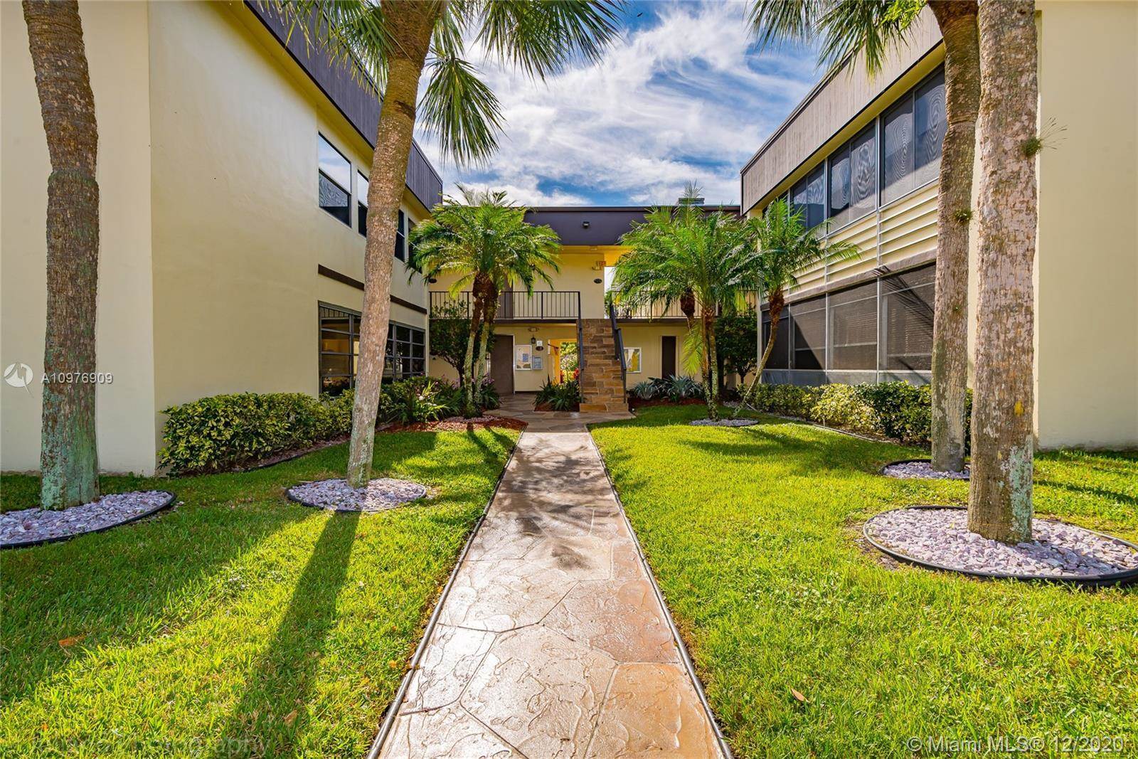 205 Capri E, #205, Delray Beach, FL 33484