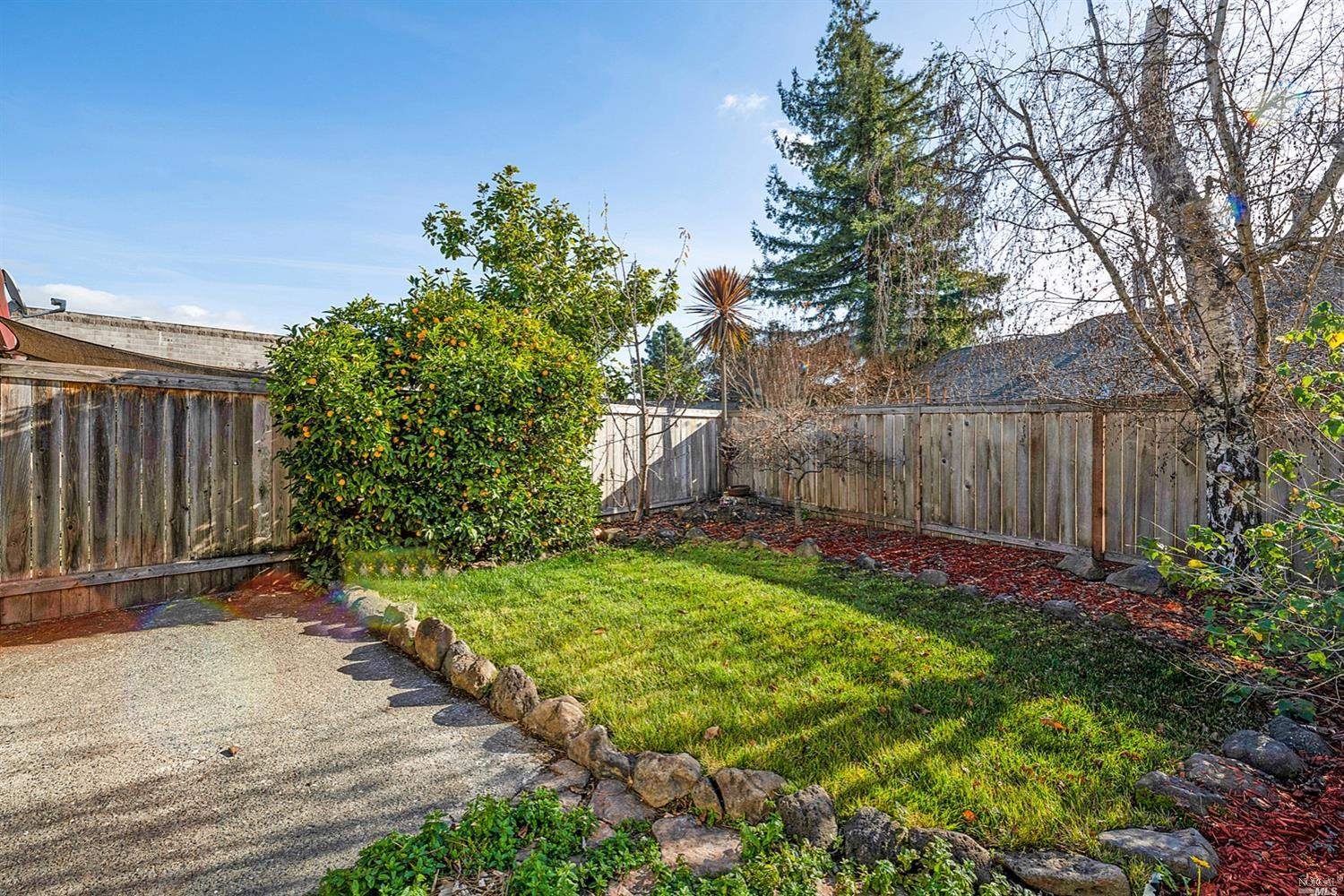 7076 Avenida Cala, Rohnert Park, CA 94928