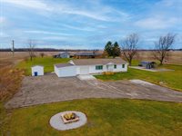 10143 Clover Valley Road, Johnstown, OH 43031