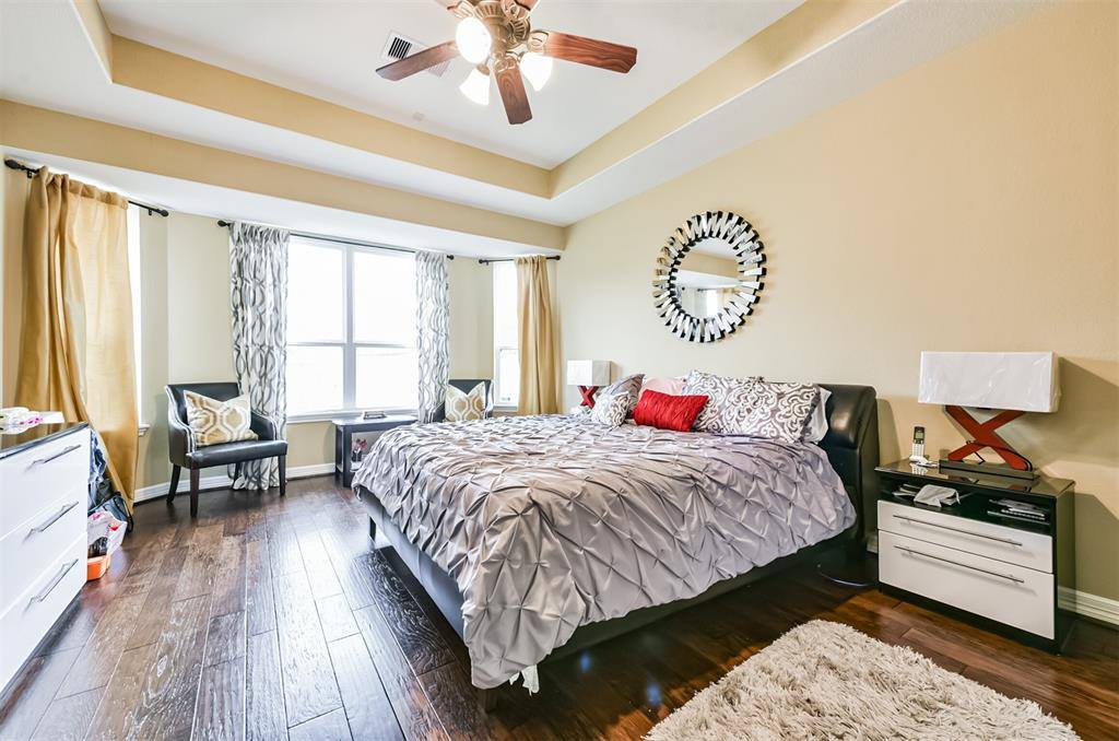 12603 Colonial Glen Court, Pearland, TX 77584