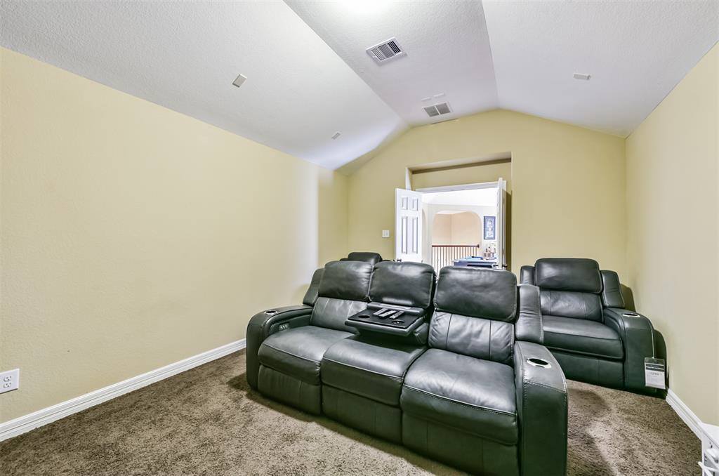 12603 Colonial Glen Court, Pearland, TX 77584