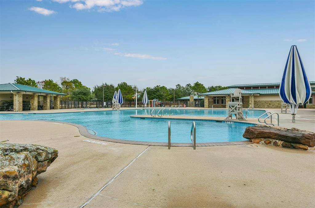 12603 Colonial Glen Court, Pearland, TX 77584