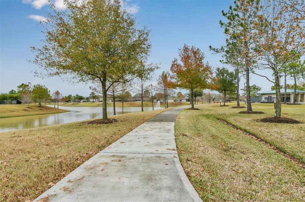 12603 Colonial Glen Court, Pearland, TX 77584