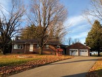 4108 Stewart Avenue, Wausau, WI 54401