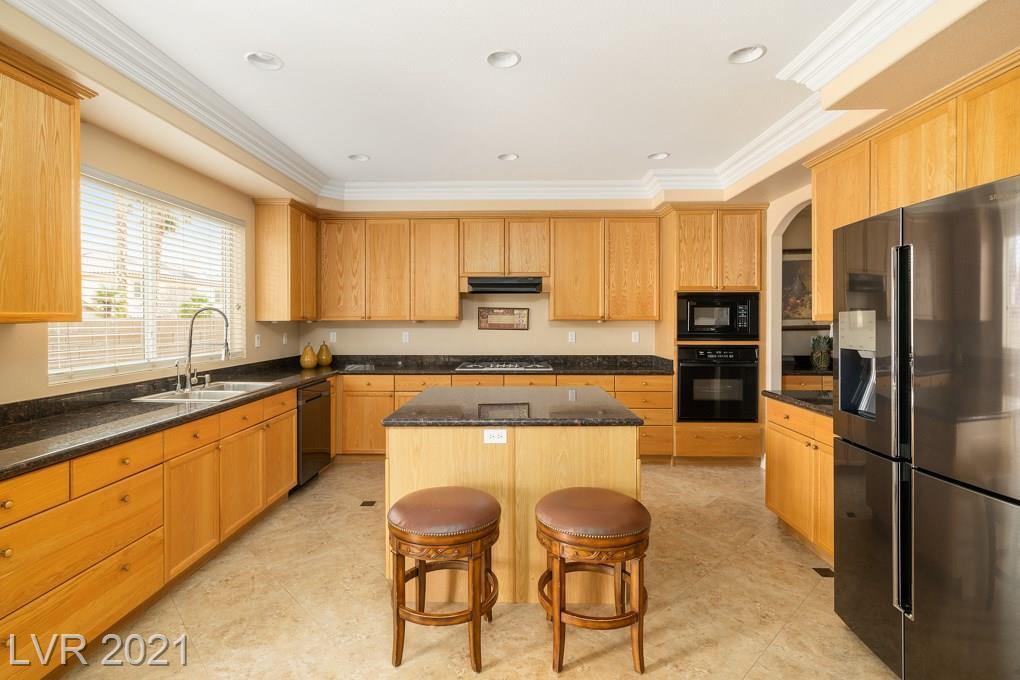 10562 San Sicily Street, Las Vegas, NV 89141