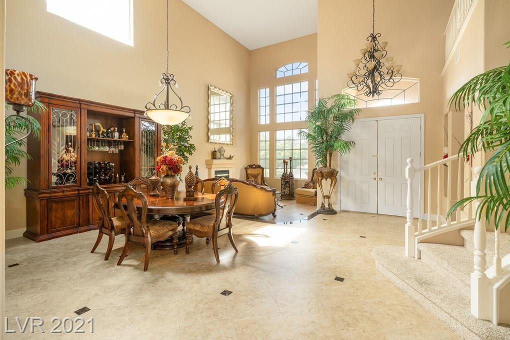 10562 San Sicily Street, Las Vegas, NV 89141