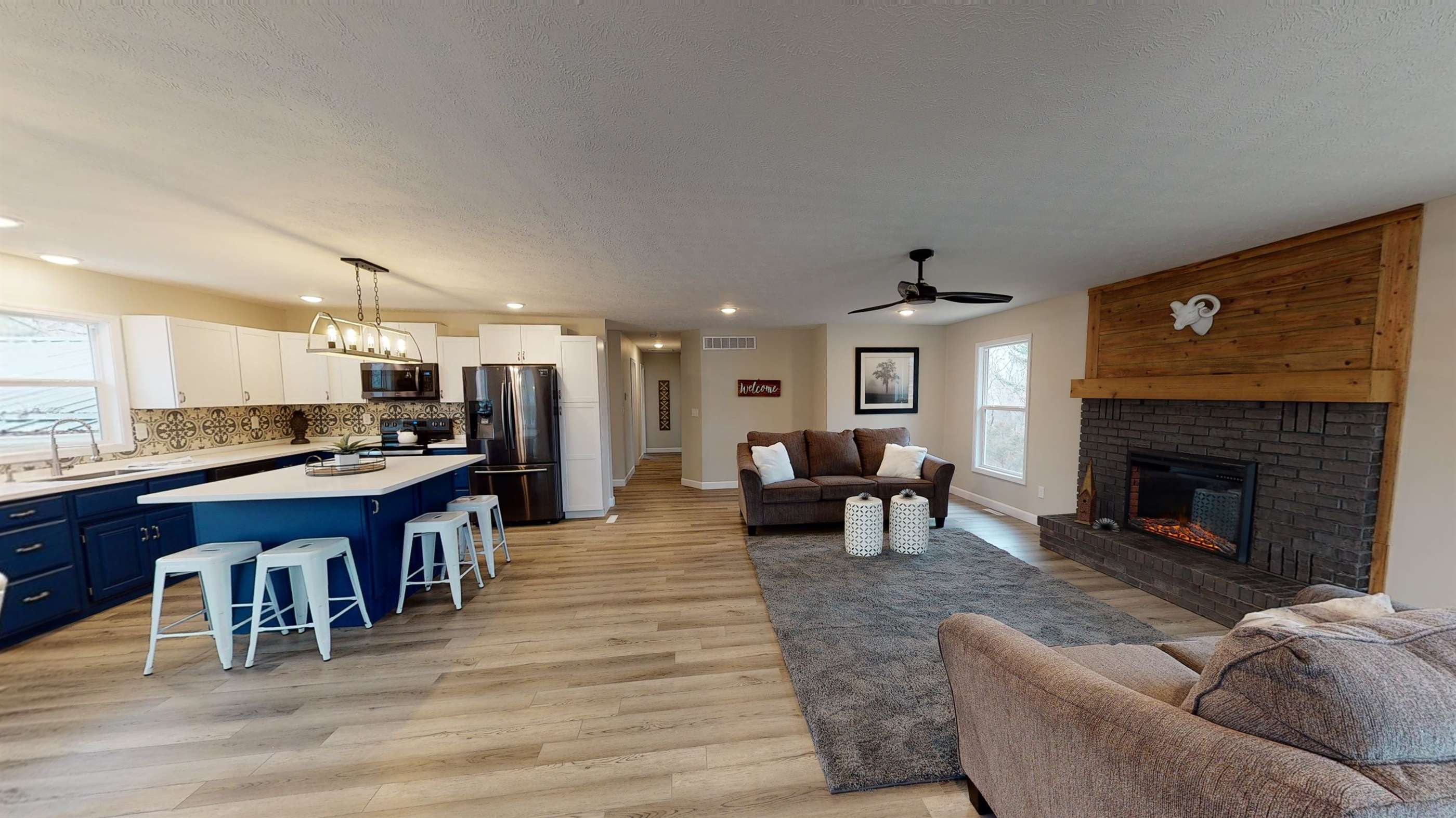 1718 Sanders Road, Waynesville, MO 65583