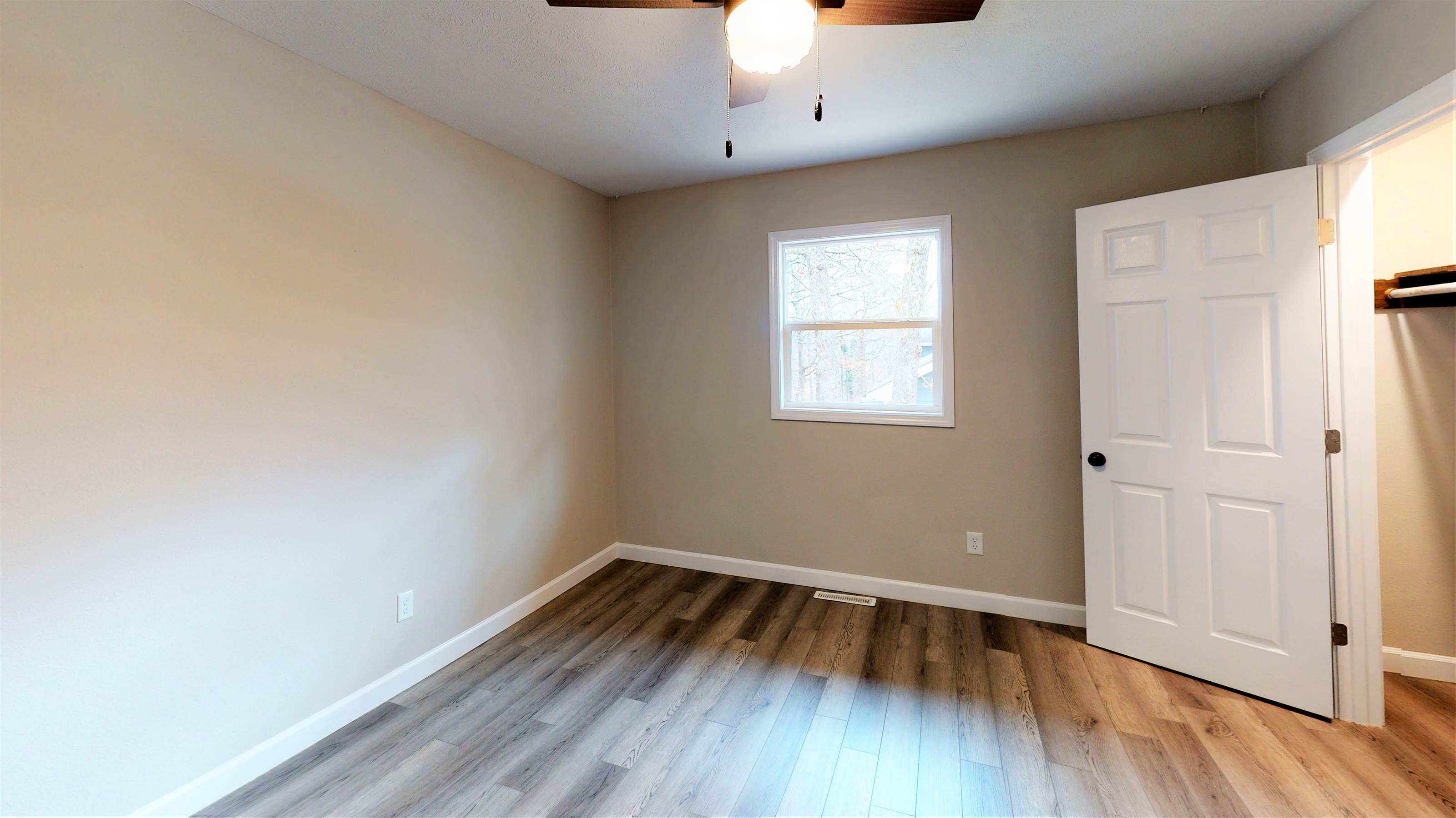 1718 Sanders Road, Waynesville, MO 65583