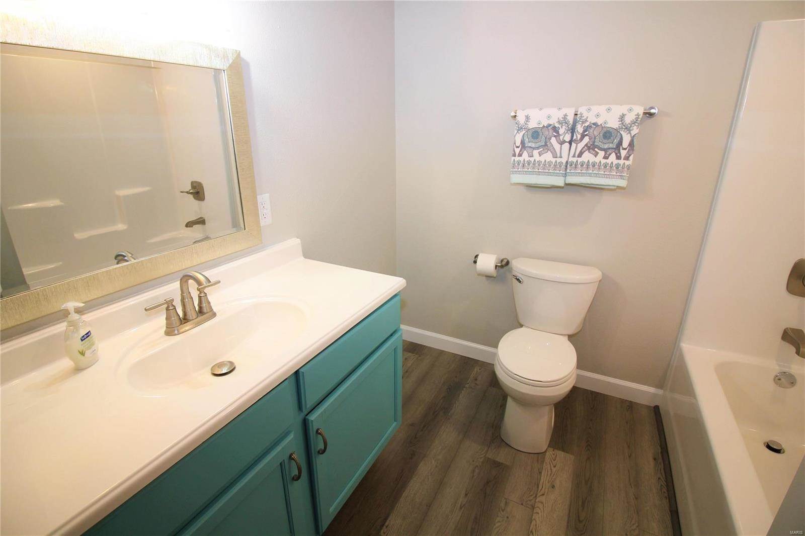 1718 Sanders Road, Waynesville, MO 65583