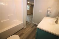 1718 Sanders Road, Waynesville, MO 65583