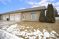 1910 7th Ave East, Williston, ND 58801