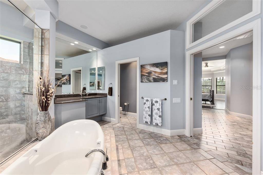 7560 Preservation Drive, Sarasota, FL 34241