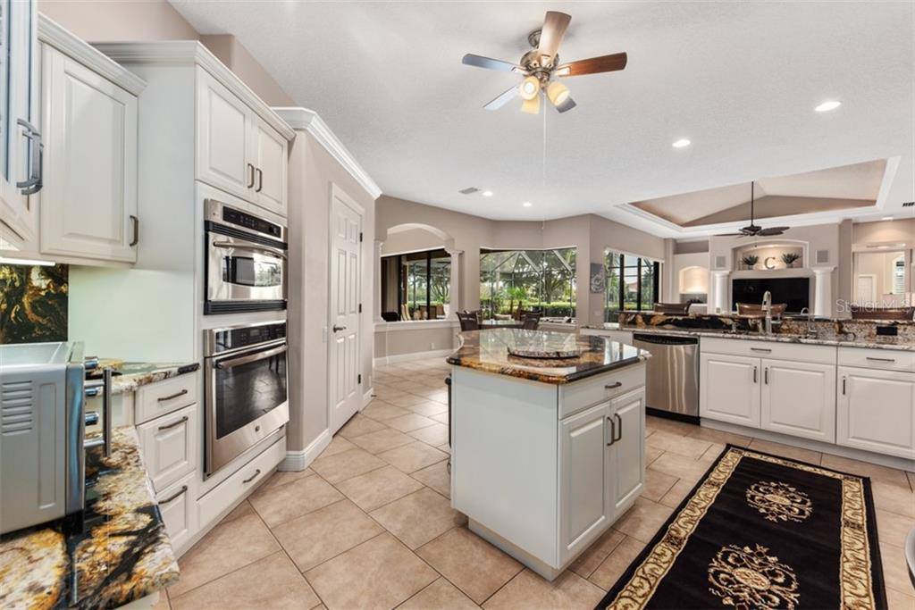 7560 Preservation Drive, Sarasota, FL 34241