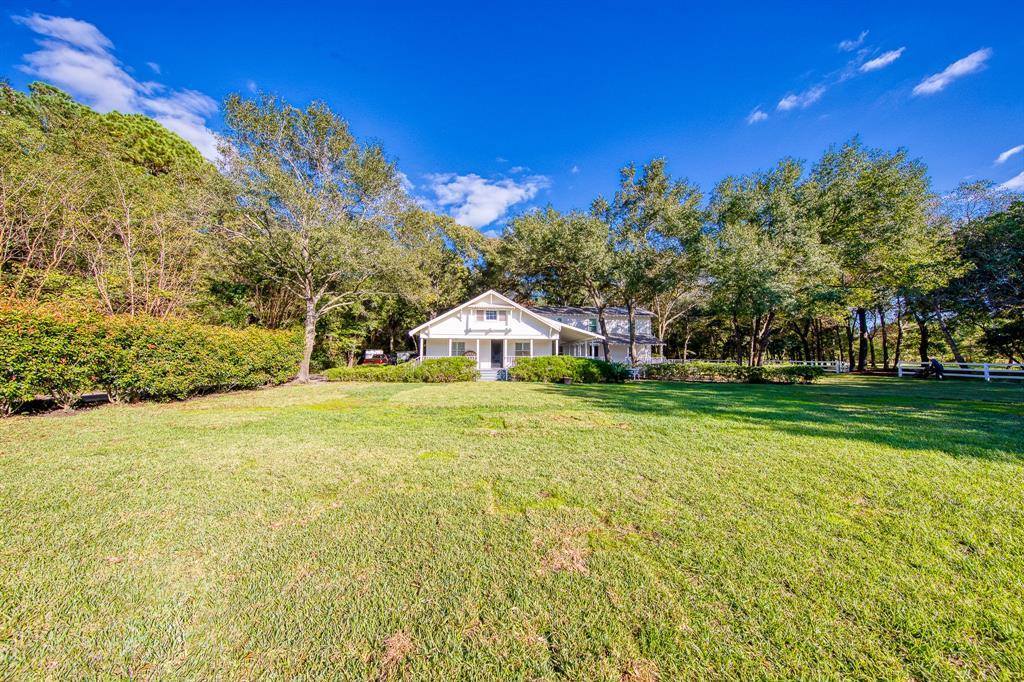 17710 Jeanie Drive, Tomball, TX 77377