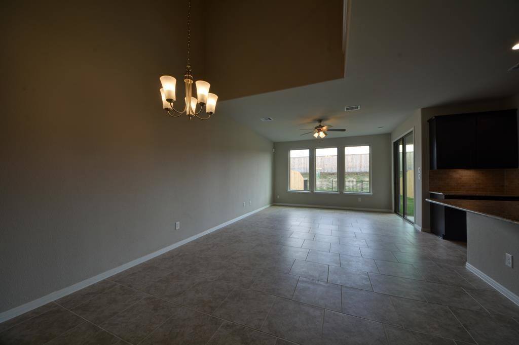 3313 Harvest Meadow Lane, Rosenberg, TX 77471