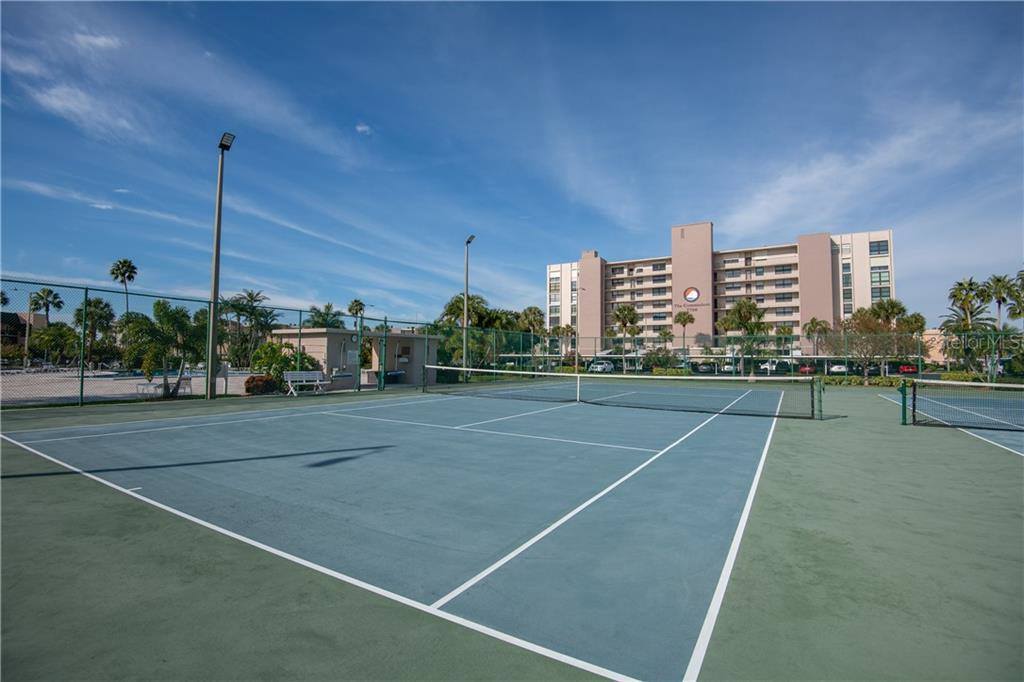 7600 Sun Island Drive South # 304, South Pasadena, FL 33707