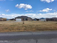 2215 South Duquesne Road, Joplin, MO 64801