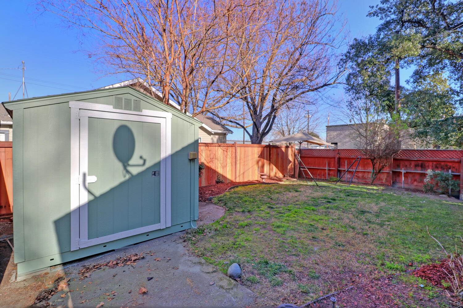 2231 C Street, Sacramento, CA 95816