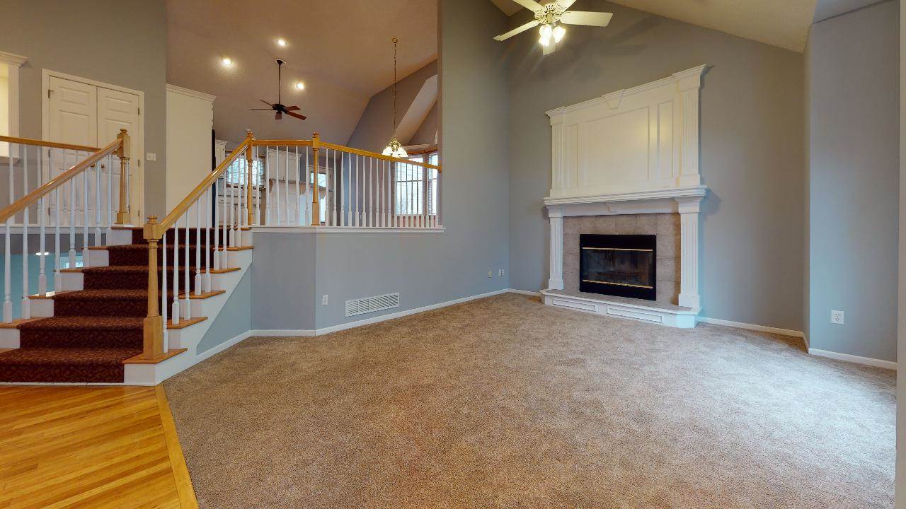 4440 Meadow View Drive, Shawnee, KS 66226