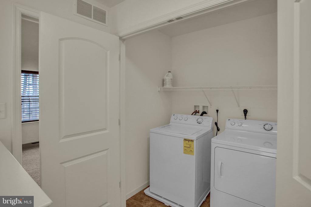 362 Weatherstone Drive, New Cumberland, PA 17070