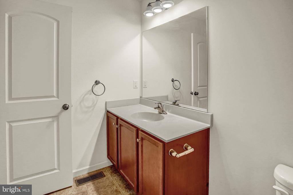 362 Weatherstone Drive, New Cumberland, PA 17070