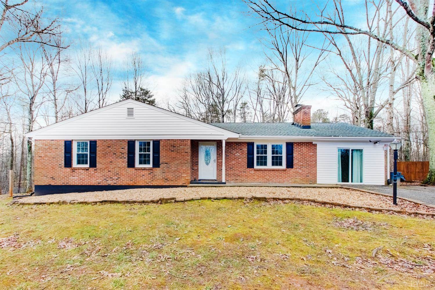 202 Lamont Circle, Madison Heights, VA 24572