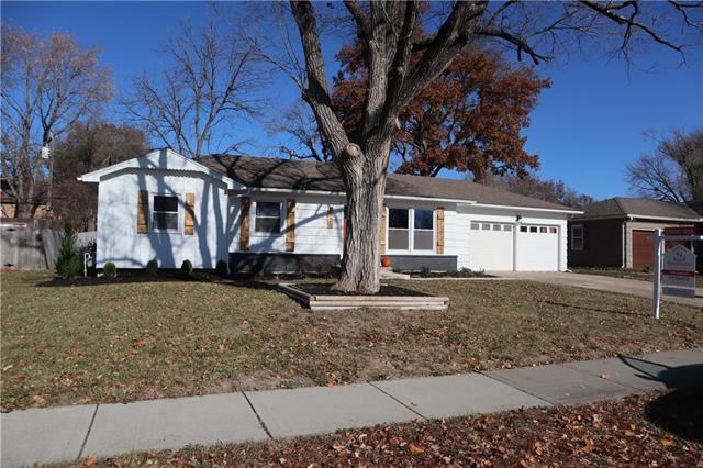 5920 West 102nd Street, Overland Park, KS 66207