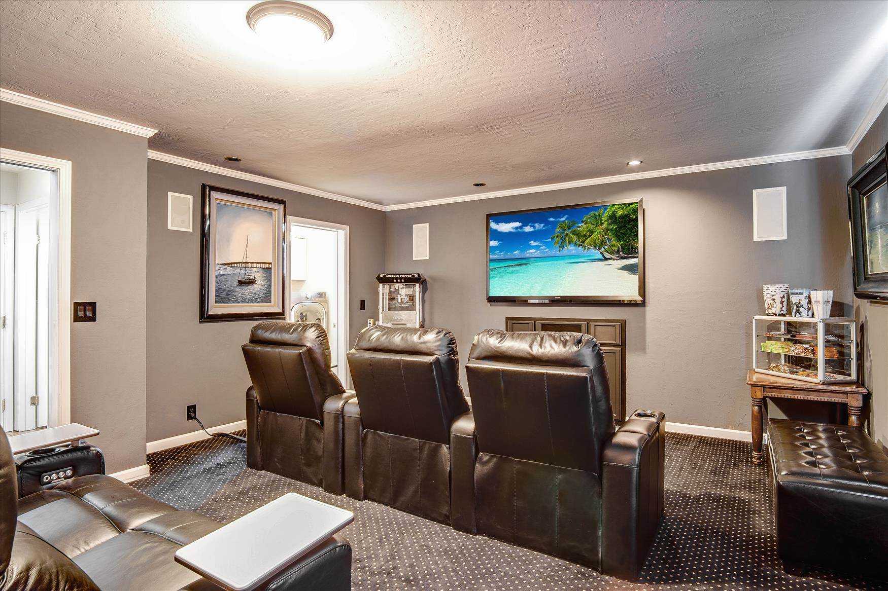 221 McMahon RD, Hollister, CA 95023