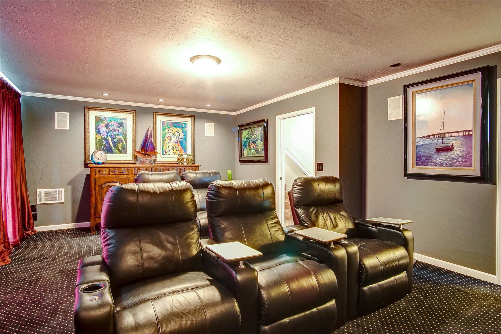 221 McMahon RD, Hollister, CA 95023