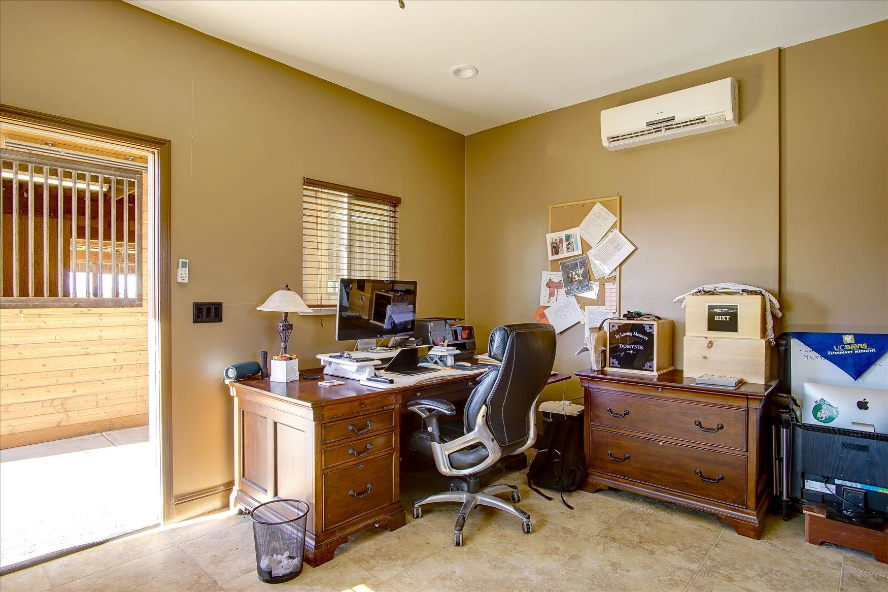 221 McMahon RD, Hollister, CA 95023