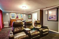 221 McMahon RD, Hollister, CA 95023