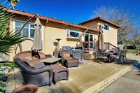 221 McMahon RD, Hollister, CA 95023